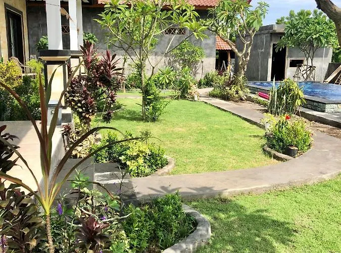 酒店 Wonder Dive Bali Villa's 4*