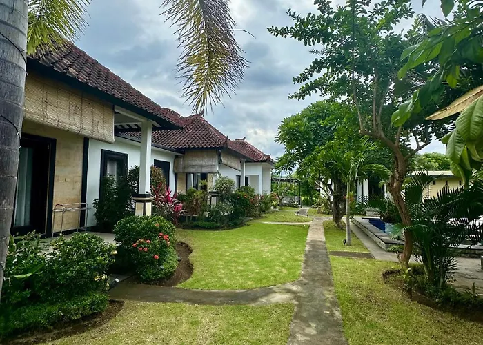 Wonder Dive Bali Villa's 4* 图兰奔